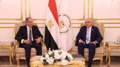 وزير الاتصالات 