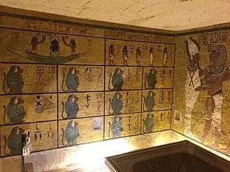مقبرة الملك توت عنخ آمون