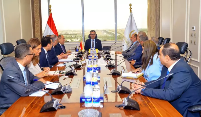  وزير التموين