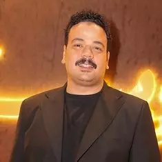 مصطفى غريب
