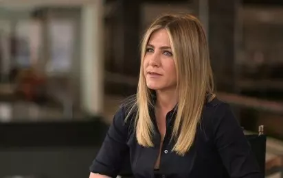  Aniston