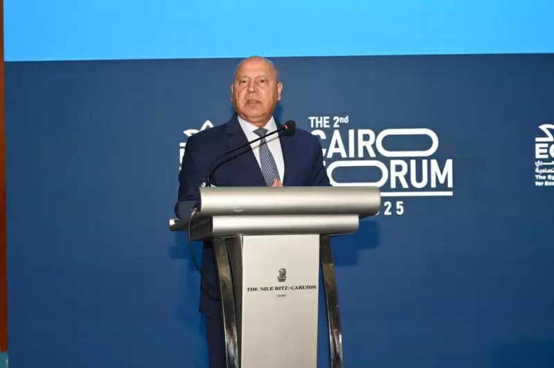 وزير الصناعة