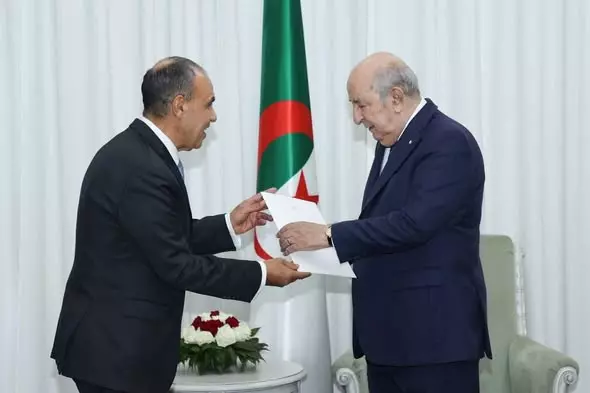 وزير الخارجية