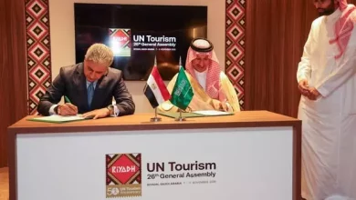 وزير السياحة والآثار