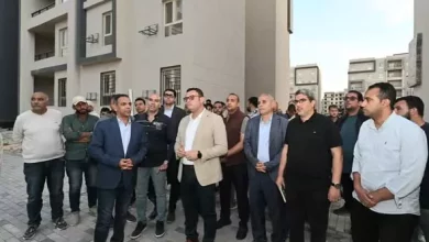 وزير الإسكان