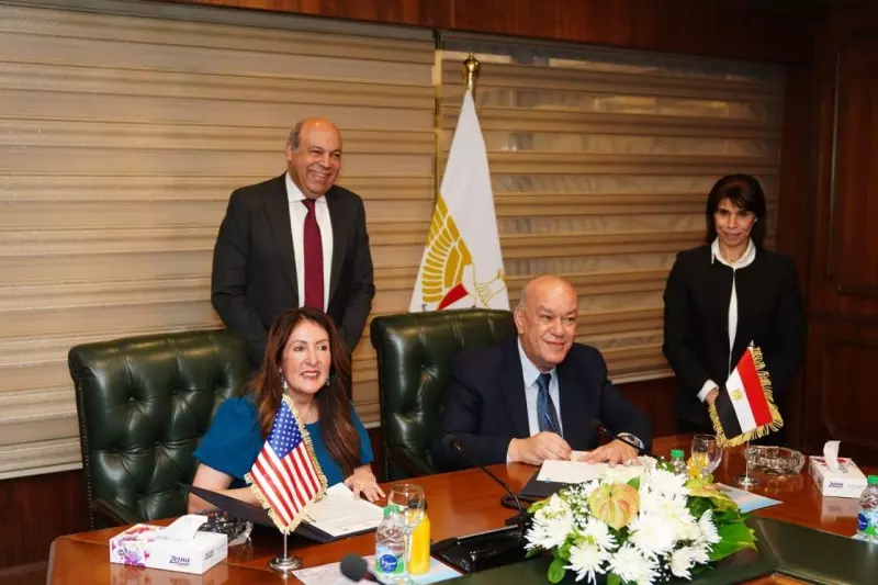 وزير الطيران المدني