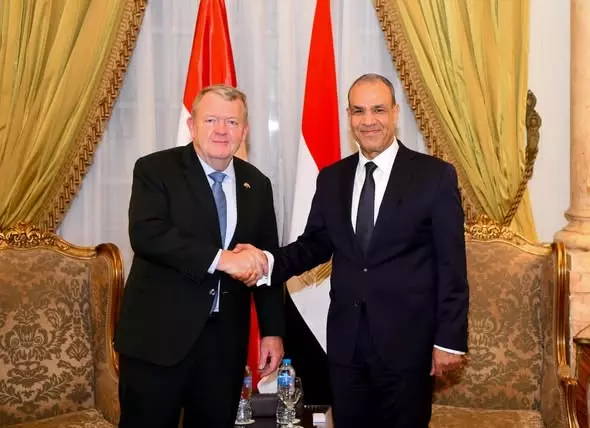 وزير الخارجية