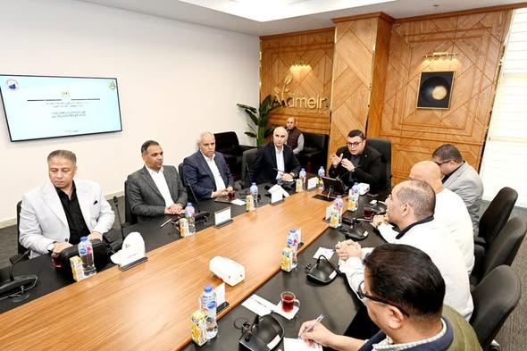  وزير الإسكان