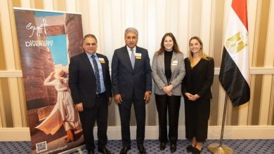 وزير السياحة