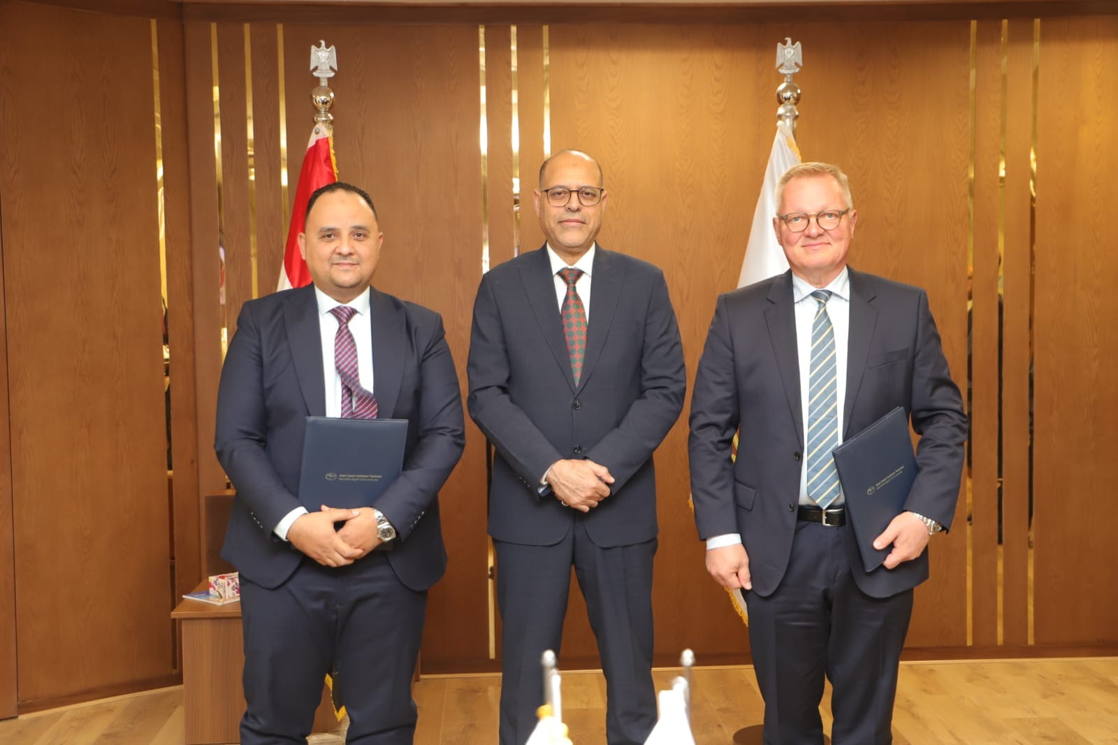 وزارة العمل