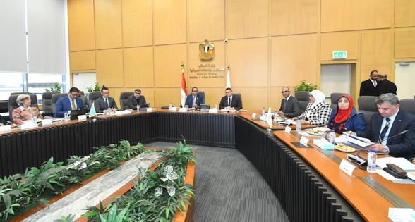 وزير الإسكان