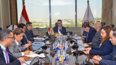 وزير التموين