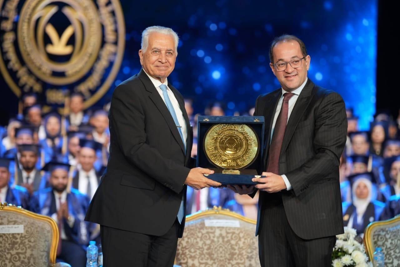 وزير المالية