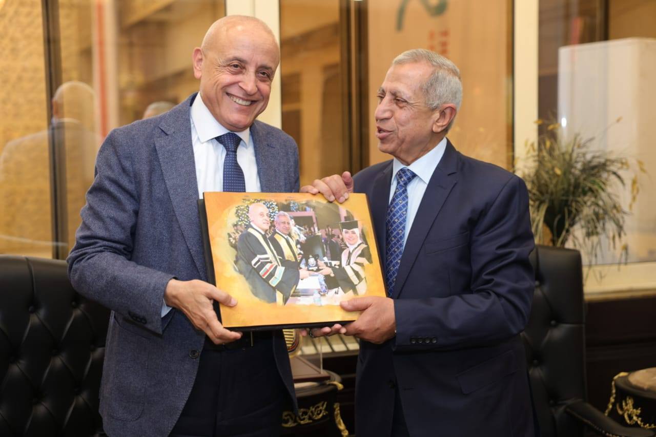 الأكاديمية العربية