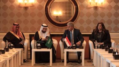 وزير السياحة