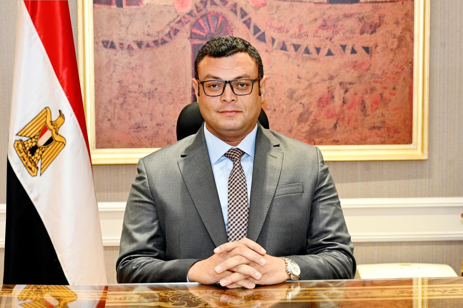 وزير الاسكان