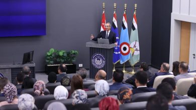 وزير الاتصالات