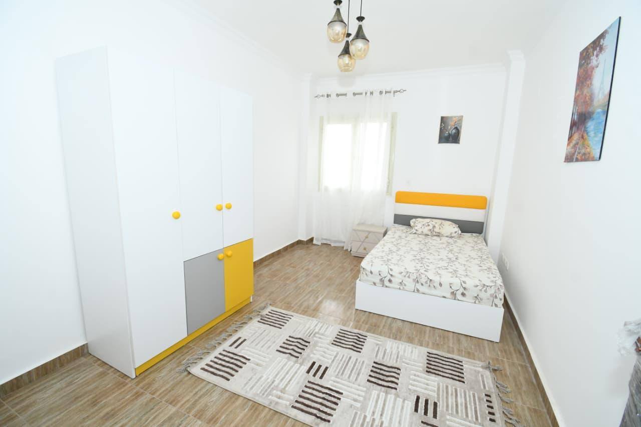 وزير الإسكان