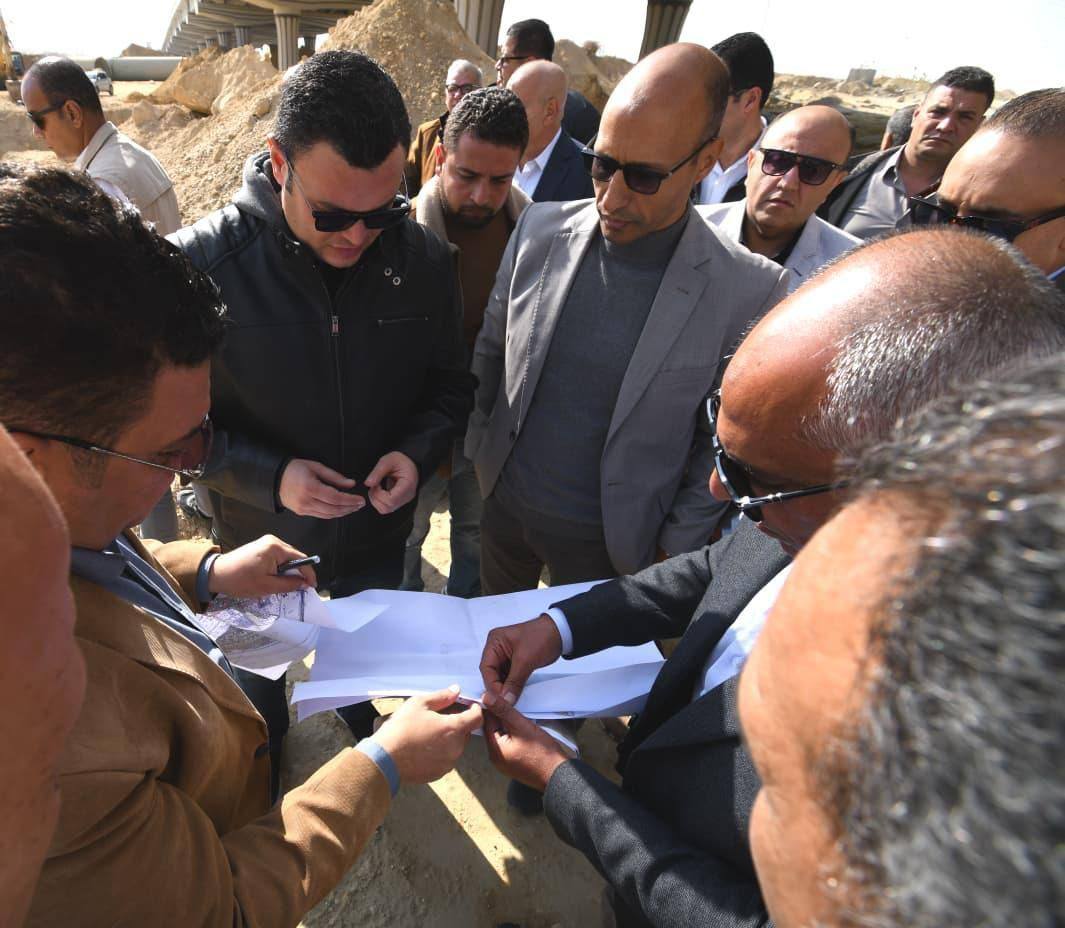 وزير الإسكان