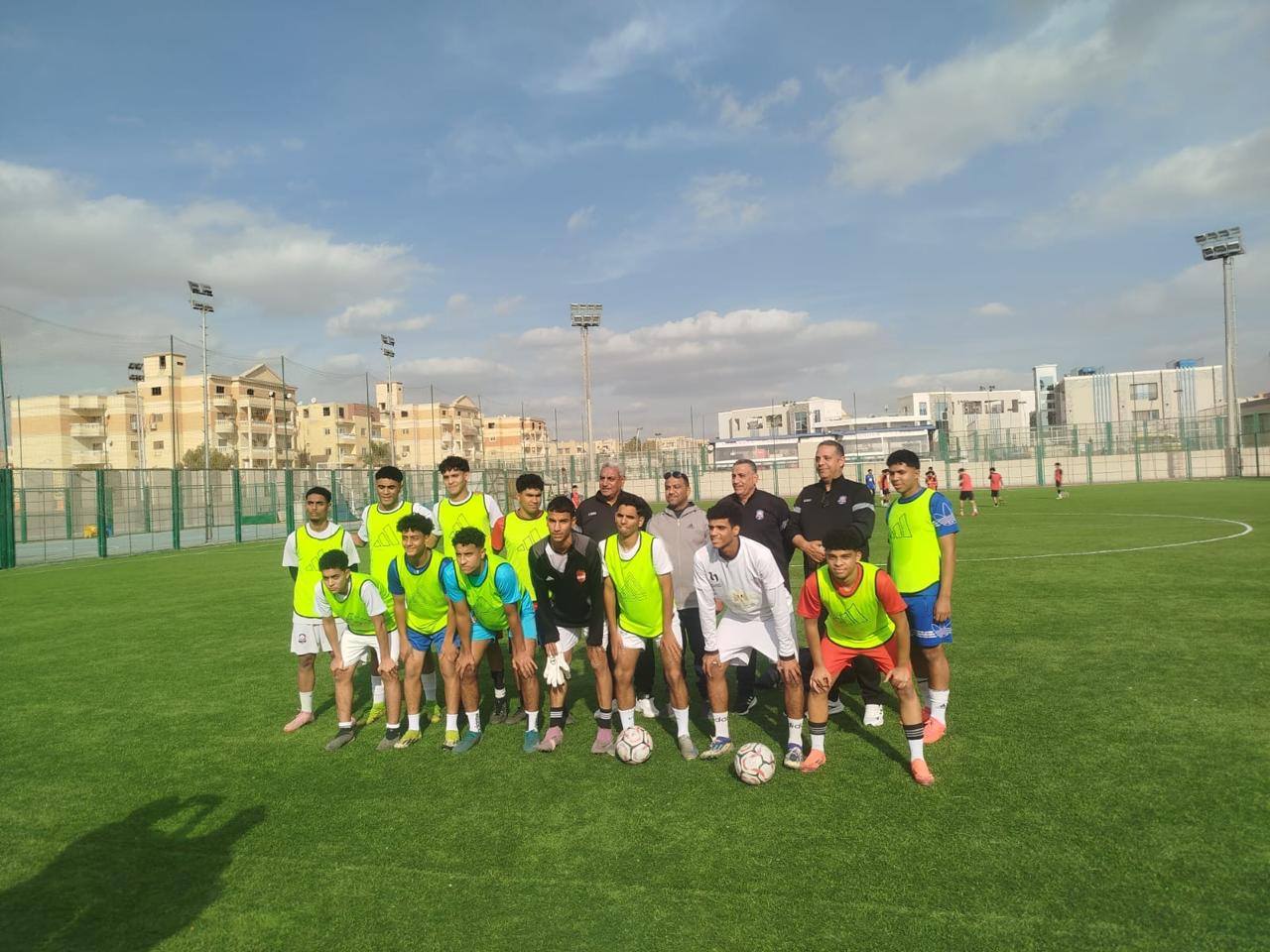 وزير الشباب والرياضة