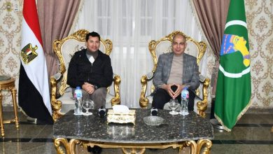 وزير الشباب والرياضة