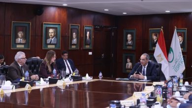 وزير الاتصالات