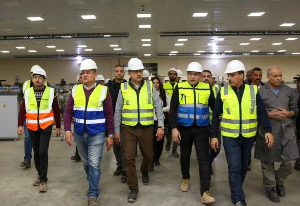 وزير قطاع الأعمال العام