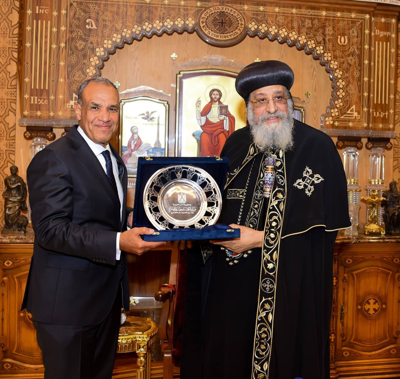 وزير الخارجية