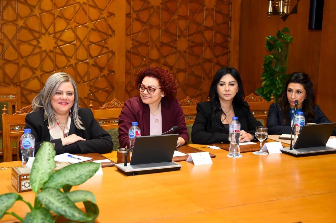 وزير الخارجية