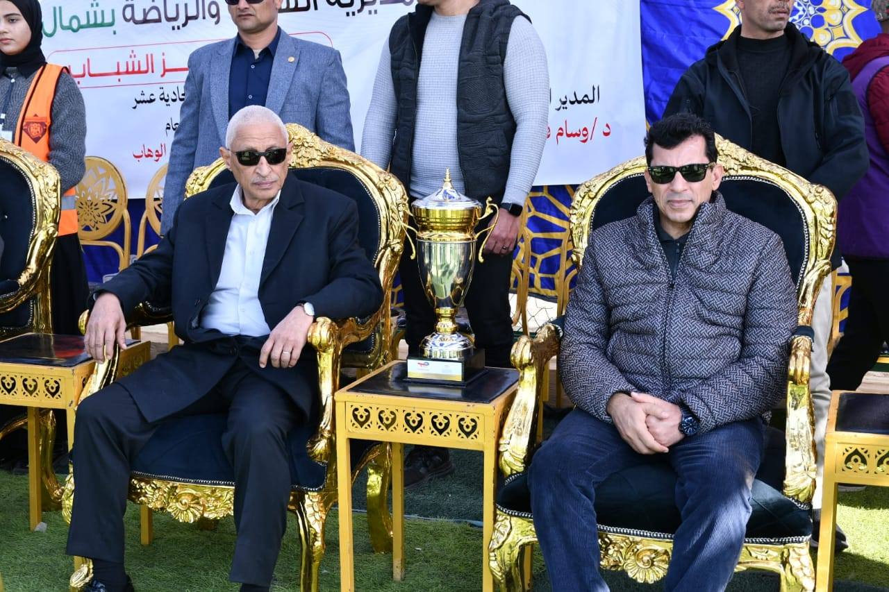 وزير الشباب والرياضة