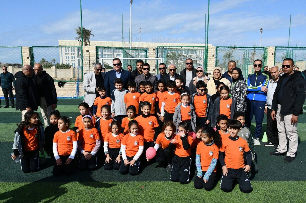 وزير الشباب والرياضة