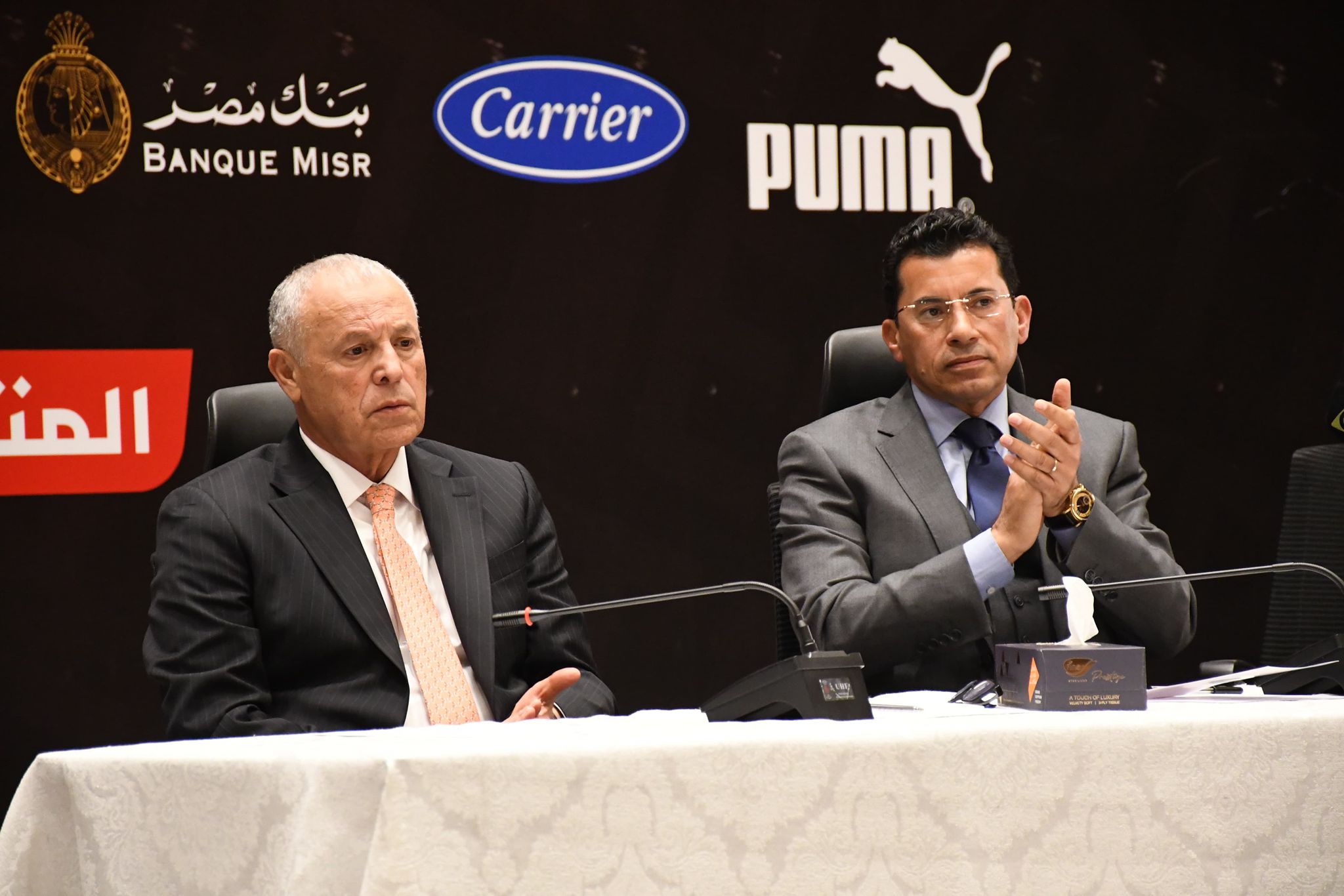 وزير الشباب والرياضة