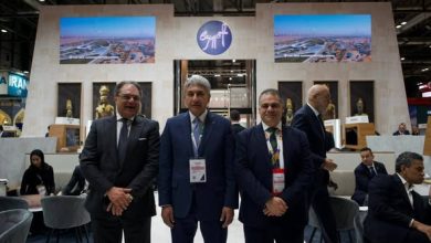 وزير السياحة