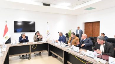 وزير الإسكان