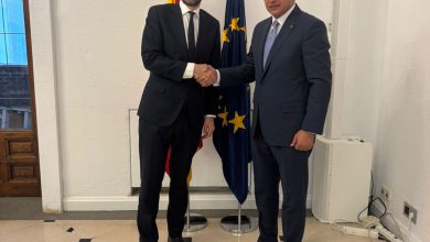 وزير السياحة