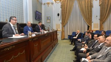  وزير التموين