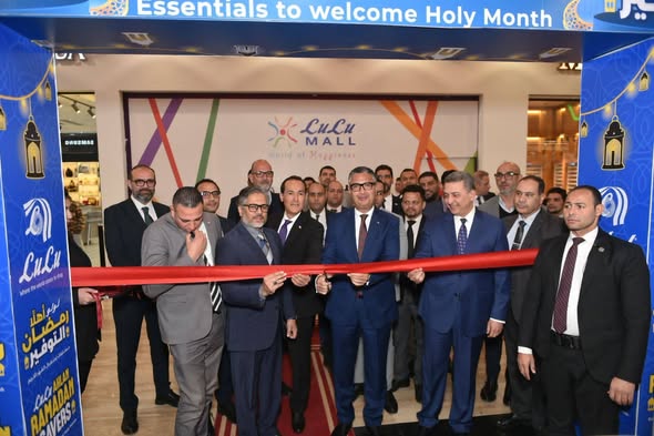  وزير التموين