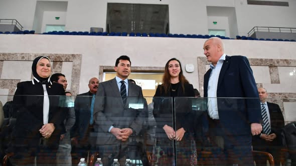  وزير الشباب والرياضة