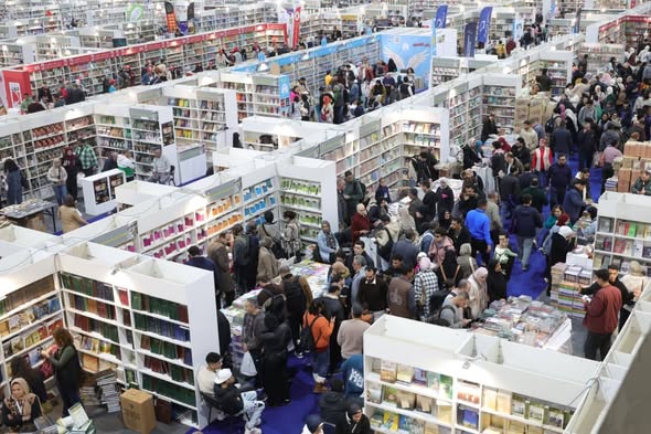 معرض القاهرة الدولي للكتاب