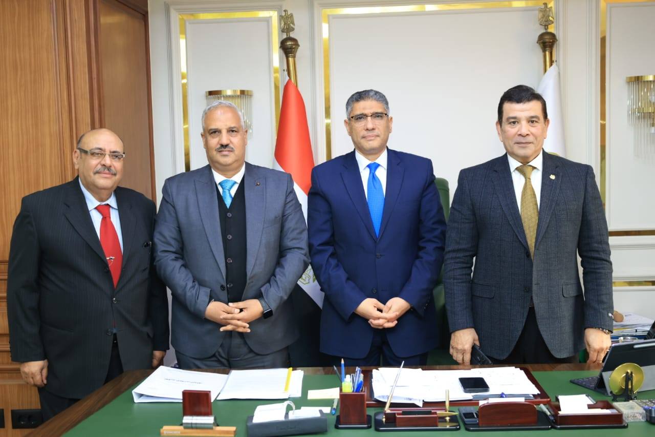 محافظ الجيزة