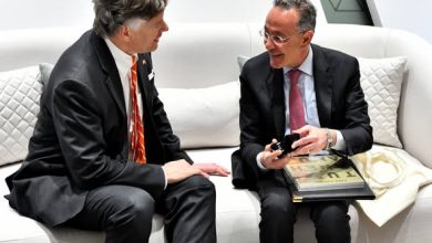 نائب وزير الخارجية الأمريكي