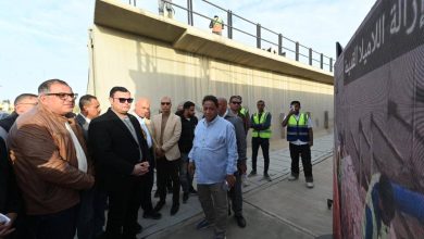 وزير الإسكان