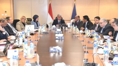 وزير السياحة والآثار