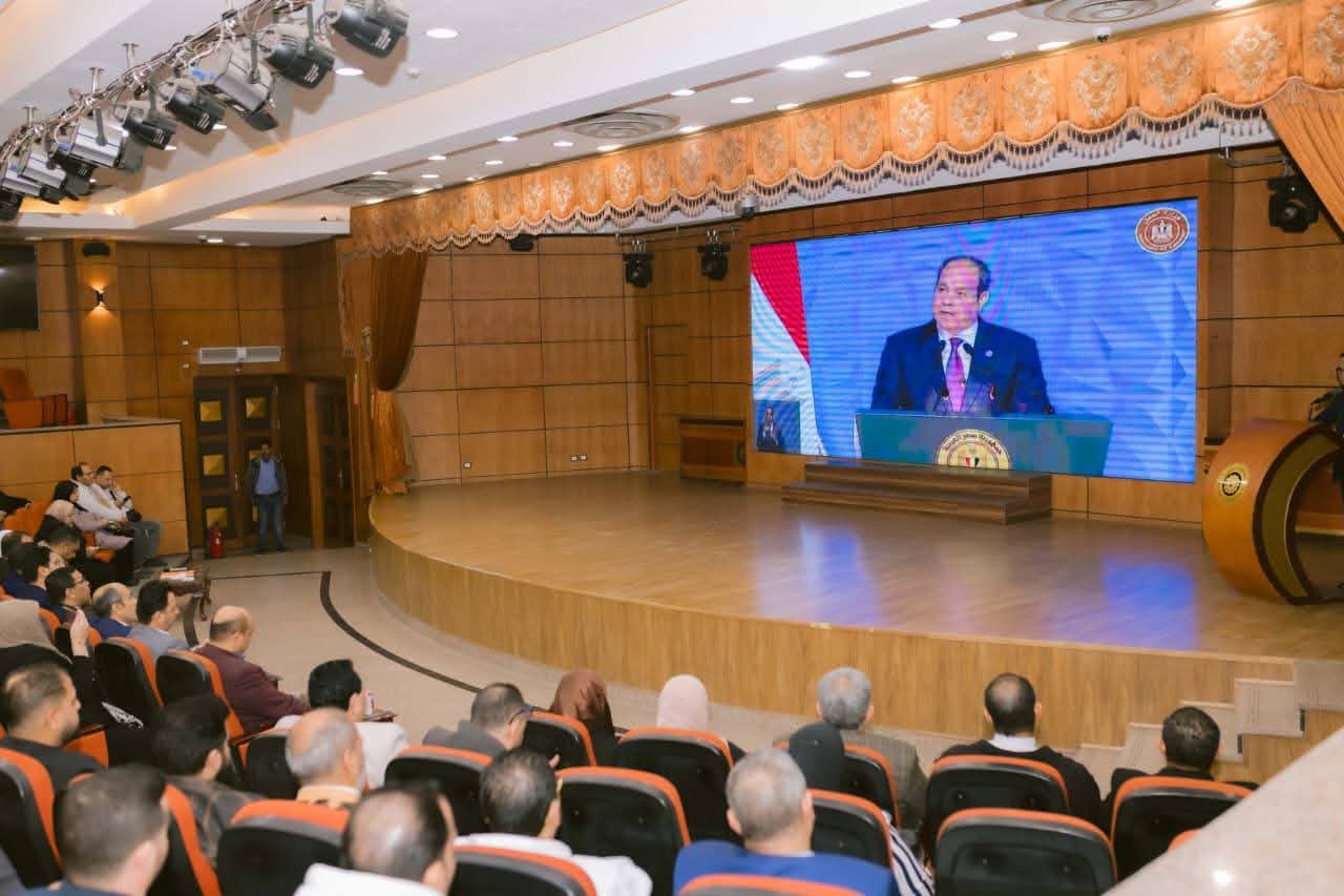 وزارة العمل