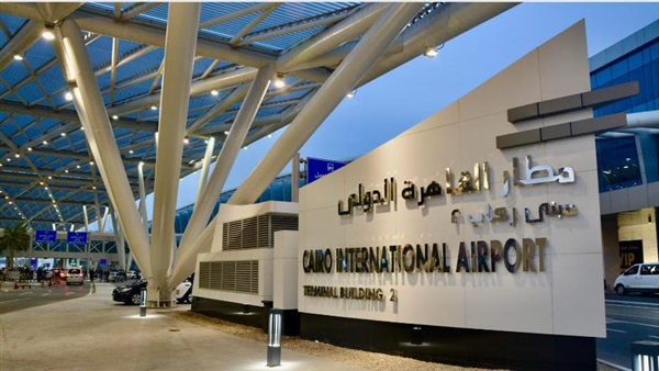 مطار القاهرة
