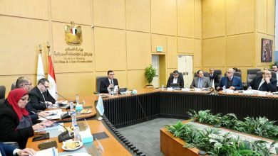 وزير الإسكان