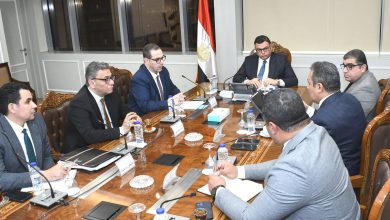 وزير الإسكان