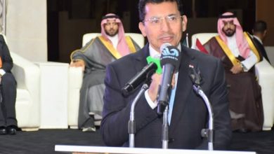 وزير الشباب والرياضة