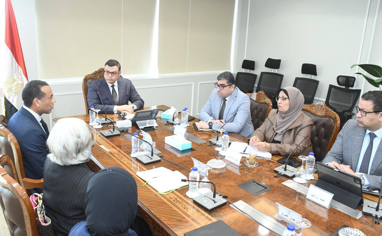 وزير الإسكان