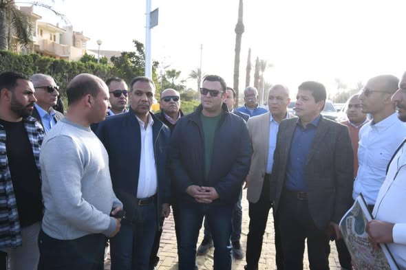 وزير الإسكان